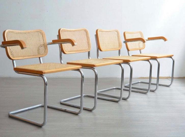 Set of four Bauhaus style dining chairs - Cesca inspired, Huis en Inrichting, Barkrukken, Gebruikt, 60 tot 90 cm, Hout, 4 krukken