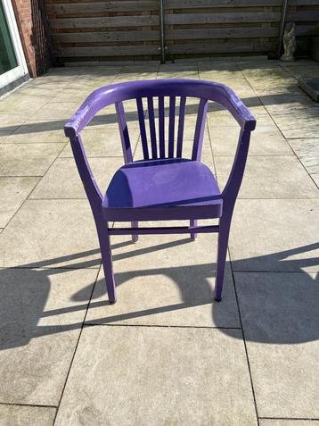 2 stuks, Houten Vintage stoelen beschikbaar voor biedingen