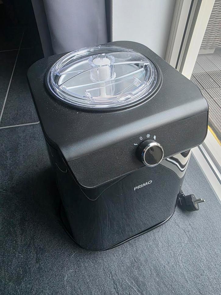 Primo PR404IM IJsmachine - Perfecte ijsjes thuis!, Witgoed en Apparatuur, IJsmachines, Gebruikt, Zelfvriezend, Ophalen of Verzenden