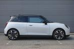 MINI 3-deurs Cooper E Classic Uitvoering | Pakket L | Glazen, Gebruikt, 300 km, 41 kWh, Met garantie (alle)