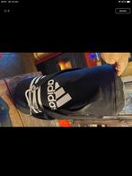 Kinder boxzak nieuw Adidas. Met beenbeschermers, Verzenden, Boksbal