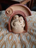 Mooi beeld keramiek. aardewerk laat de Heilige Familie zien, Diversen, Kerst, Ophalen of Verzenden, Zo goed als nieuw