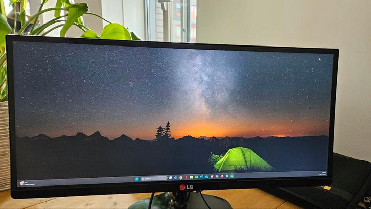 Monitor LG 25UM65-P Zwart, Computers en Software, Monitoren, Gebruikt, 61 t/m 100 Hz, DisplayPort, DVI, HDMI, Ingebouwde speakers