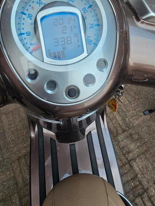 Prachtige Peugeot Django pas 3400 gereden kilometers, Fietsen en Brommers, Scooters | Peugeot, Zo goed als nieuw, Overige modellen