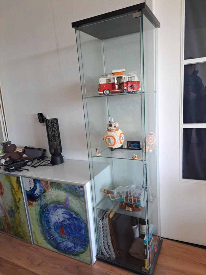 Glazen Vitrinekasten met Magneetsluiting, Huis en Inrichting, Kasten | Vitrinekasten, Gebruikt, 150 tot 200 cm, Minder dan 50 cm