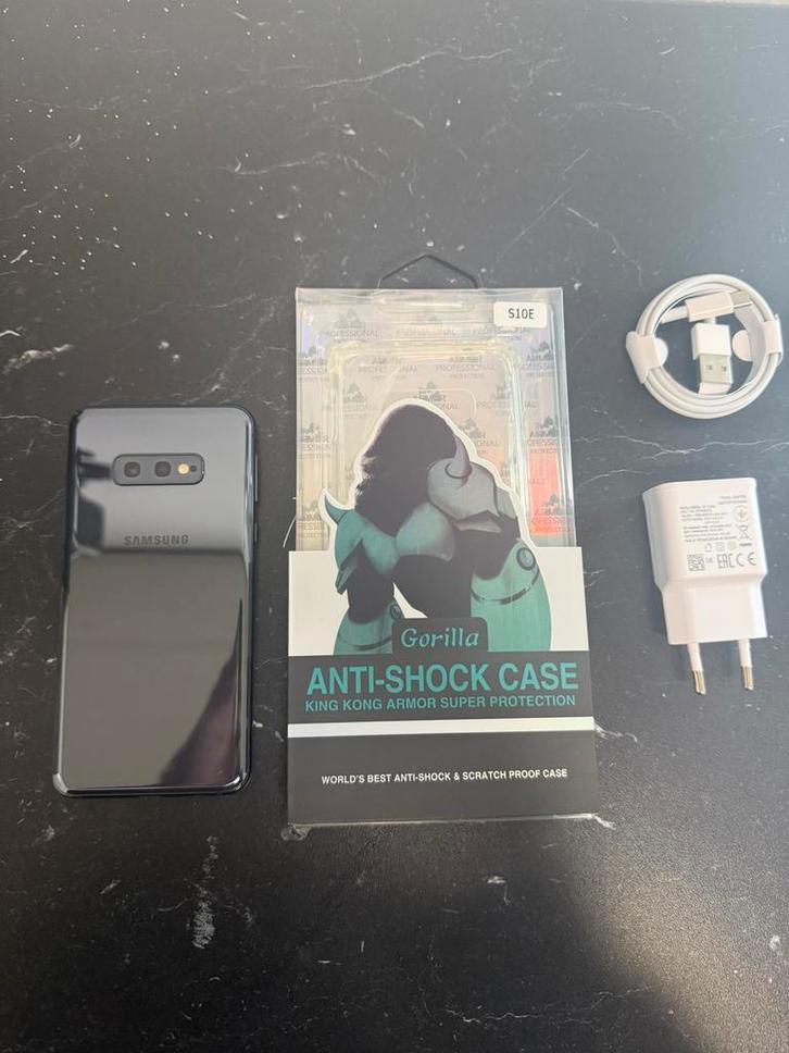 Samsung S10E 128GB in gloednieuwe staat, Telecommunicatie, Mobiele telefoons | Samsung, Zo goed als nieuw, Galaxy S10, 128 GB