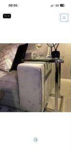 Diga Colmore Bijzettafel - 63cm hoog, Minder dan 55 cm, Metaal of Aluminium, Ophalen of Verzenden, Zo goed als nieuw