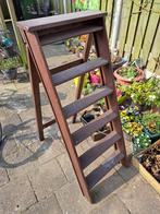 Sfeervolle vintage houten trap, voor decoratie, Doe-het-zelf en Verbouw, Ladders en Trappen, Ophalen, Gebruikt, Minder dan 2 meter