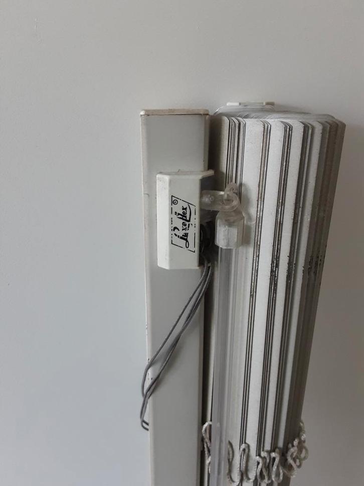 ORIGINEEL LUXAFLEX, Huis en Inrichting, Stoffering | Gordijnen en Lamellen, Gebruikt, 100 tot 150 cm, Grijs, Ophalen of Verzenden