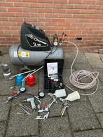Compressor met accessoires, Doe-het-zelf en Verbouw, Compressors, Ophalen, Gebruikt, 6 tot 10 bar, Minder dan 200 liter/min