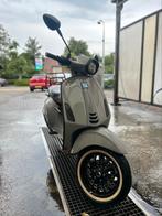 Vespa sprint 2019, Fietsen en Brommers, Scooters | Vespa, Ophalen, Gebruikt, Vespa S, Benzine