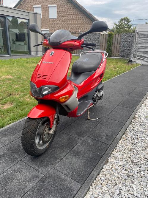 Gilera runner 50cc, Fietsen en Brommers, Scooters | Piaggio, Nieuw, Overige modellen, Maximaal 45 km/u, Tweetakt, Ophalen