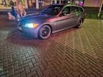 BMW 3-Serie (e90) 2.5 I 325 Touring AUT 2006 Grijs, Auto's, BMW, Origineel Nederlands, Te koop, Zilver of Grijs, 5 stoelen