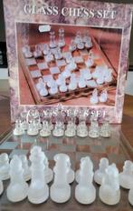 Glazen schaakspel compleet in doos, mat en helder glas, Ophalen of Verzenden, Zo goed als nieuw