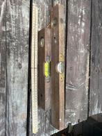 2 houten waterpassen, Antiek en Kunst, Antiek | Gereedschap en Instrumenten, Ophalen of Verzenden