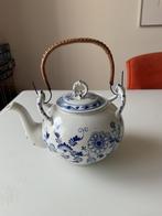 Antieke chocoladepot Louis Regout, Ophalen of Verzenden