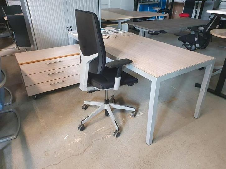 Twinform design bureau HPL ( recht of hoekbureau ) directie, Huis en Inrichting, Bureaus, Zo goed als nieuw, Bureau, Ophalen of Verzenden