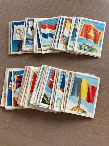 plaatjes voor  verzamelalbum "Vlaggen van alle landen" beschikbaar voor biedingen