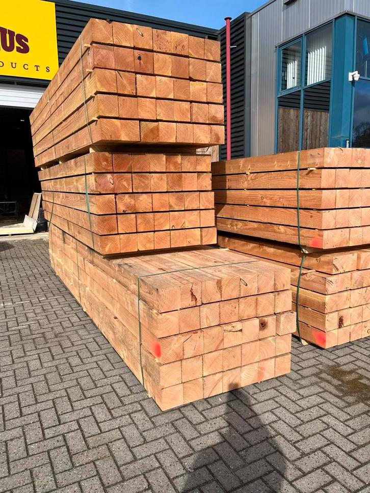 Goedkope Douglas houten palen! 150x150  200x200 120x120., Doe-het-zelf en Verbouw, Hout en Planken, Nieuw, Balk, Overige houtsoorten