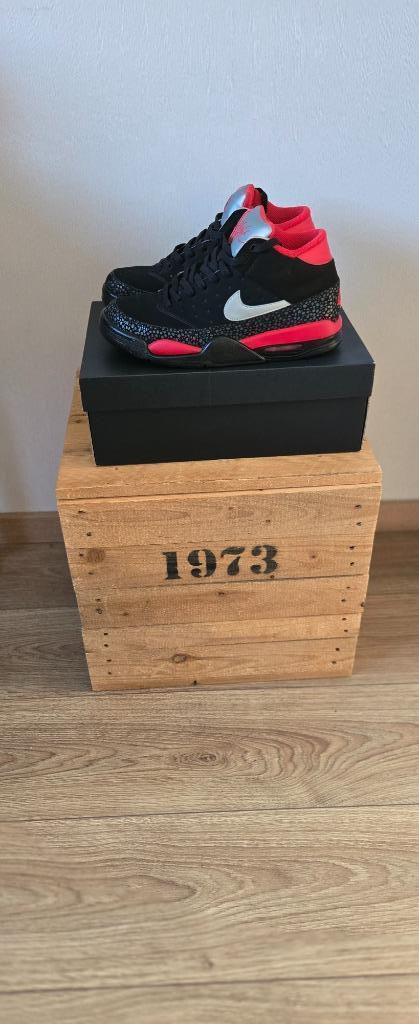 Nike air max 1  Jordan Flight, Kleding | Heren, Schoenen, Zo goed als nieuw, Sneakers of Gympen, Zwart, Ophalen