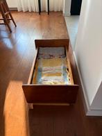 Houten poppenbedje, Ophalen, Gebruikt, Babypop