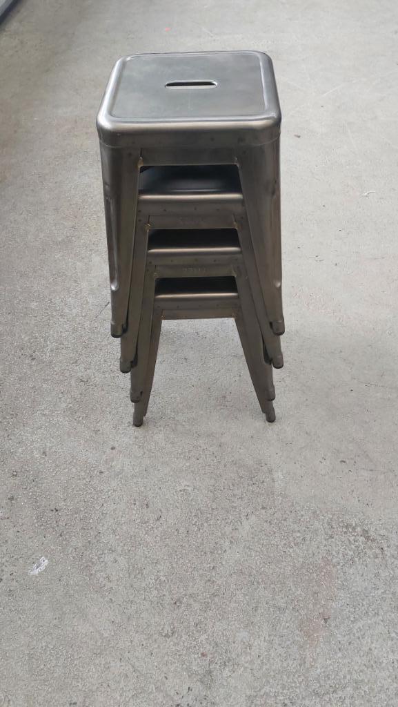 154408 barkrukken WD 008, Huis en Inrichting, Barkrukken, Zo goed als nieuw, 30 tot 60 cm, Metaal, 4 krukken, Ophalen