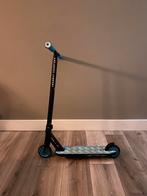 Custom stuntstep, Fietsen en Brommers, Steps, Ophalen, Zo goed als nieuw, Gewone step, Custom