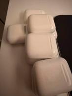 Airpods 2 Oplaadcase - refurbished origineel, Ophalen of Verzenden, Gebruikt, Overige merken, Draadloos