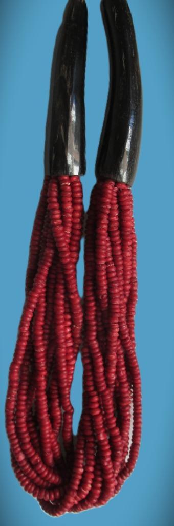 Koraalketting~antiek~Afrikaanse Koraal Ketting~+ Benen gedee beschikbaar voor biedingen