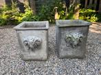 2x Beton gegoten plantenbak met ramskop, Tuin en Terras, Ophalen, Gebruikt, Minder dan 60 cm, Vierkant