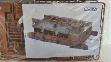 Pola kolenbunker met kraan bouwpakket ovp N spoor (B1444) beschikbaar voor biedingen
