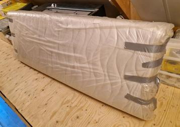 matras met topping beschikbaar voor biedingen