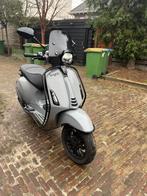 Vespa Sprint nardo grey 2020 I get, Fietsen en Brommers, Scooters | Vespa, Ophalen, Gebruikt, Overige modellen, Maximaal 45 km/u