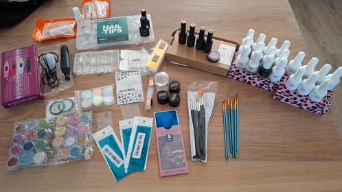 Mooie set voor je nagels o.a. pns en black by vanessa, Sieraden, Tassen en Uiterlijk, Uiterlijk | Cosmetica en Make-up, Zo goed als nieuw