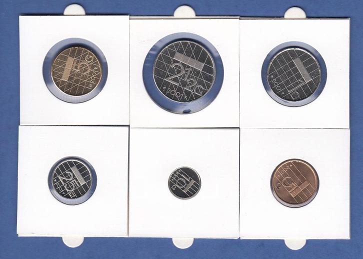 S22-C03-1001-M03 Nederland Complete set UNC 2000, Postzegels en Munten, Munten | Nederland, Setje, Koningin Beatrix, Verzenden