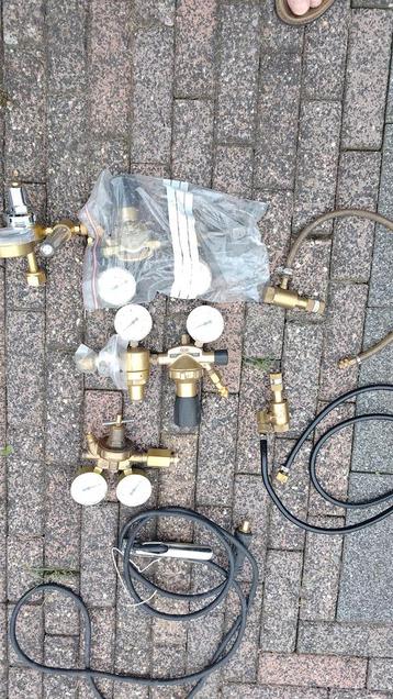 Argon Manometers - Lasapparatuur beschikbaar voor biedingen