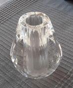 Vaasje kristal 10 cm hoog., Overige kleuren, Ophalen of Verzenden, Minder dan 50 cm, Glas