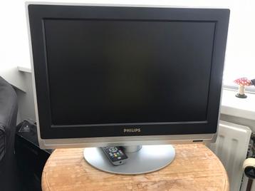 Philips TV breedbeeld 19 inch beschikbaar voor biedingen