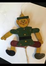 Gefiguurzaagde, erg oude houten trekpop met een los, Kinderen en Baby's, Verzenden, Zo goed als nieuw