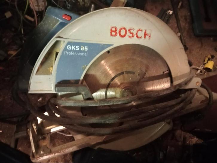 Bosch GKS 85 Cirkelzaagmachine, Doe-het-zelf en Verbouw, Gereedschap | Zaagmachines, Gebruikt, Cirkelzaag, 1200 watt of meer, 70 mm of meer