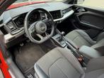 Audi A1 citycarver 30 TFSI 111PK *!* S-LINE *!* CARPLAY/ LED, Auto's, Audi, Voorwielaandrijving, Leder en Stof, Bedrijf, Handgeschakeld