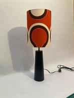 retro lamp rood bruin roze, Hout, 50 tot 75 cm, Vintage, Ophalen of Verzenden