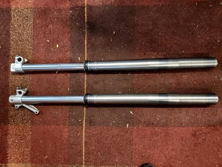 W.P 2x voorvork poten Up-side-down KTM Husqvarna GASGAS enz., Motoren, Accessoires | Overige, Gebruikt, Verzenden