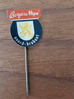 Sp 833 Speldje Bergrede Happy Noord Brabant, Verzamelen, Speldjes, Pins en Buttons, Ophalen of Verzenden, Zo goed als nieuw, Overige onderwerpen