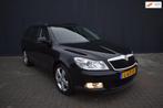 Skoda Octavia Combi 1.4 TSI Ambition |XENON|STOELV|LM WIELEN, Voorwielaandrijving, Euro 5, Stof, Gebruikt