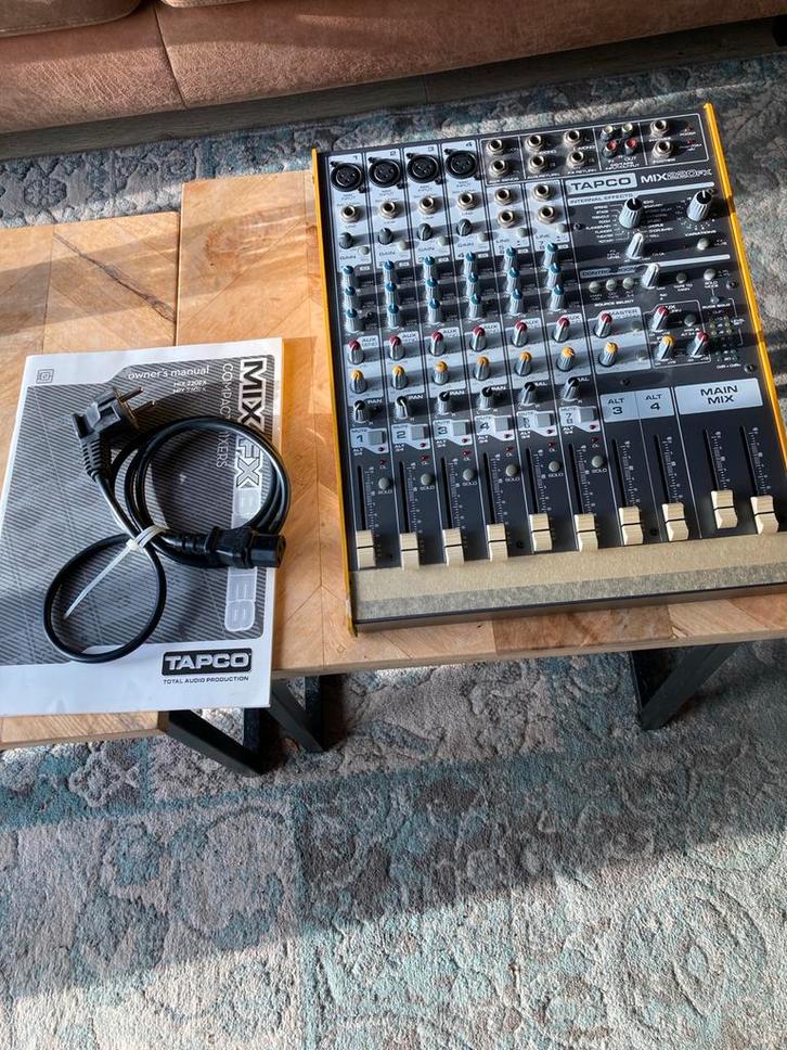Tapco Mix 6FX Mengpaneel - Compact en Krachtig, Muziek en Instrumenten, Mengpanelen, Gebruikt, 5 tot 10 kanalen, Microfooningang