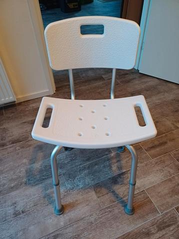 Douche stoel wit beschikbaar voor biedingen