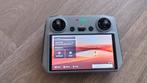 DJI RC (smartcontroller) RM330 in perfecte staat, Audio, Tv en Foto, Drones, Ophalen of Verzenden, Zo goed als nieuw