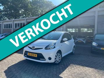 Toyota Aygo 1.0 VVT-i Aspiration Airco, Bluetooth, 2e Eigena beschikbaar voor biedingen