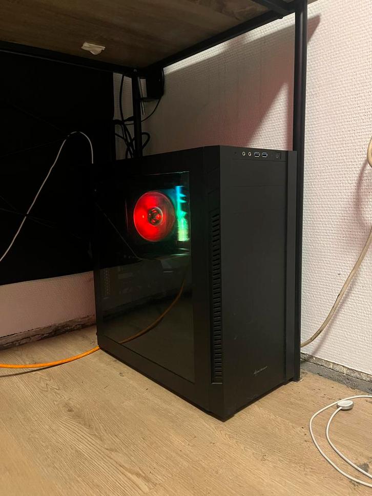 Gaming PC - Ruilen Mogelijk!, Computers en Software, Desktop Pc's, Zo goed als nieuw, 3 tot 4 Ghz, SSD, 32 GB, Met videokaart